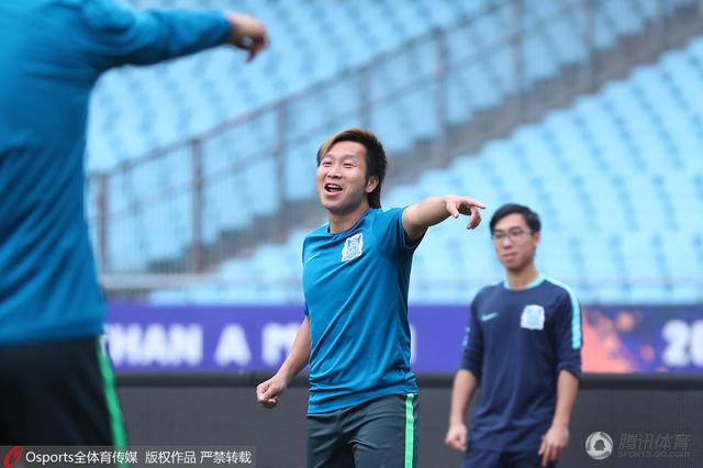 农村寡妇野战视频真实