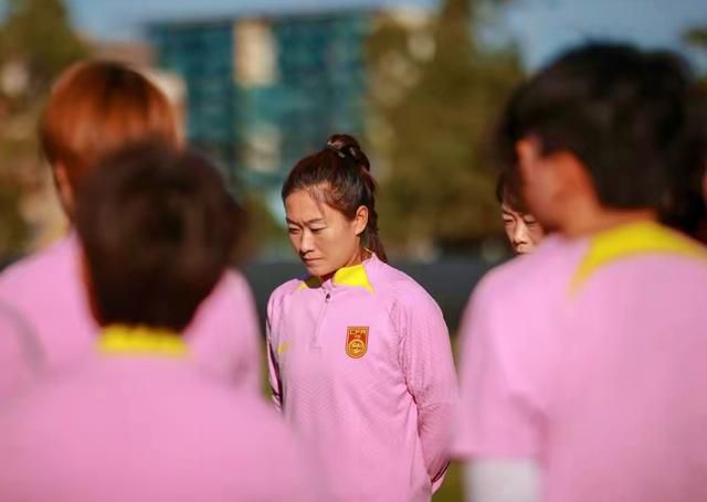 国产一区二区女